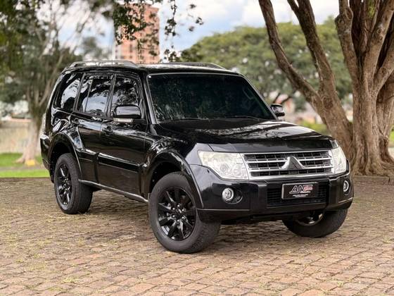 MITSUBISHI PAJERO FULL 3.2 HPE 4X4 16V TURBO INTERCOOLER DIESEL 4P AUTOMÁTICO